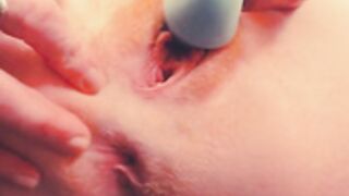 Jenovakitty close up