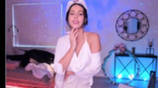 MissBella Nurse Cosplay Show