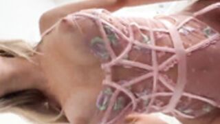 blondeish - Watch My Titties Bounce