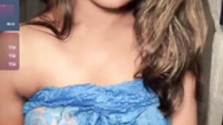 Senorita nude show with eye mask