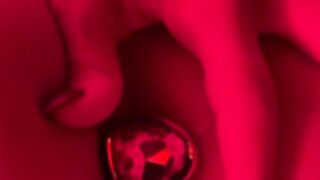 corinna kopf removing plug