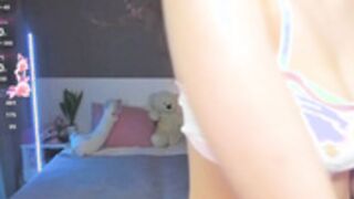 katie_cooperr 2025_12_06 - 3