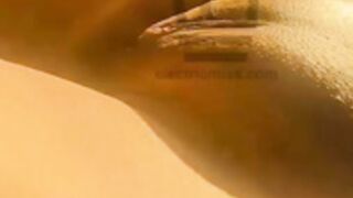 Electric Joanna - Pussy Up Close