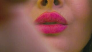 Sexy russian mommy sucking bj