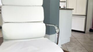 826 - HottMay quick vid nice bating up close