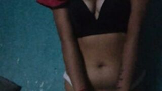 diablita72 hot body masked girl