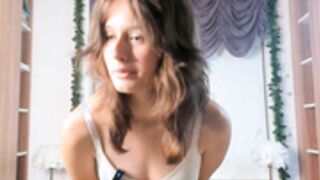 karolineshankin remove top