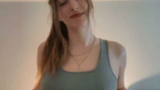 BXJXO - Tit Drop on Twitter