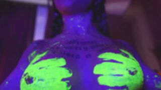 Deeptalkss -Short- Naked Body Art 2026-02-01