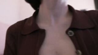 Katedesire lick balls and fingering his pussy