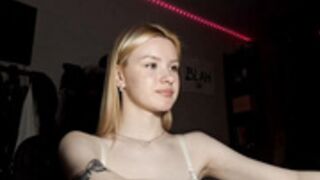 ilianamessersmith masturbating