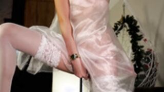 emilybatee see through nude