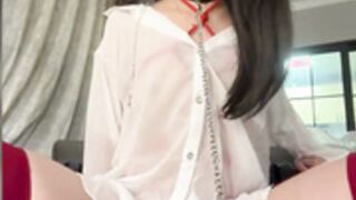 Yiyi-707 Dildo Deep Throat