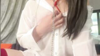 Yiyi-707 Dildo Deep Throat
