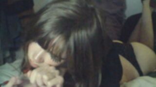 sendforesme lets her ass peak out for us