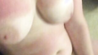 Tigger Rosey - How To Make Banana Bread (Masturbation)