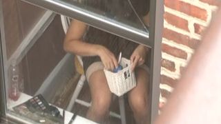 espiando ala nueva becina