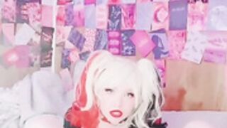 NNixxi Harley Quinn dildo ride