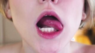 Erica_Black TONGUE