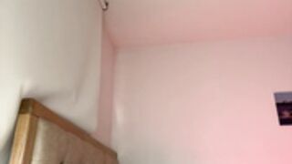 Your_Honeey-sc-2025-04-13 2