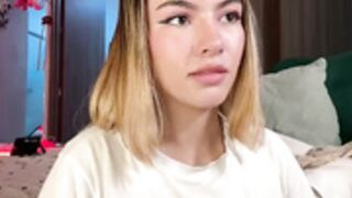 Your_Honeey-sc-2025-04-13 1