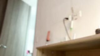 Your_Honeey-sc-2025-04-01 4 2