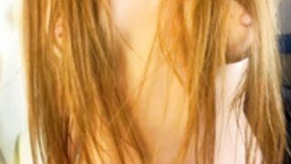 Fleur_x_x-05-02-2025-10-38-SC