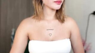 Your_Honeey-sc-2025-01-31 5