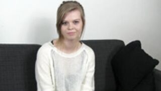 JohanVilde Cordelia 18 ar fran goteborg