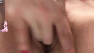 cbhotblonde plays with her pussy