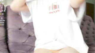 _passion_show_ spreads her legs exposing her holes