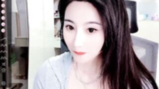 WanWan-Love z1 pvt spy Pee part1