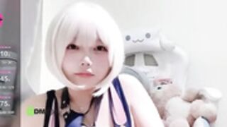 SC_Sunny--666_October-20-2024_12-56-22 2