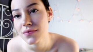 liaglamour - Naked in bed