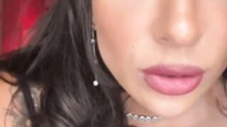 Danielle Mantovani 8