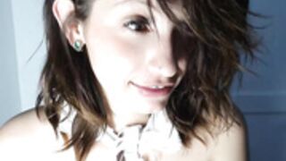 Sam Wayne 2019-08-26 Hair in mouth, braces, teasing