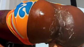 queen_tahshaar Squirt Comp