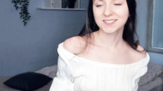 1ntimate_Moment te1