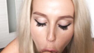 Vintage CocoMIa sucking cock