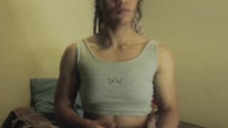 v10 flexing her biceps