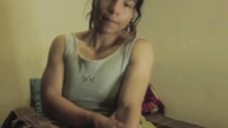 v10 flexing her biceps