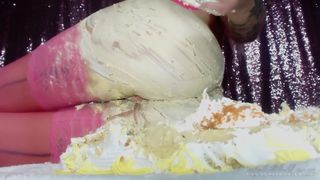 VioletDoll_with_Cake_on_ass_and_titties