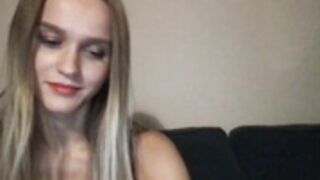 Katty Kerol pretty naked 019 (denoised + upscaled)