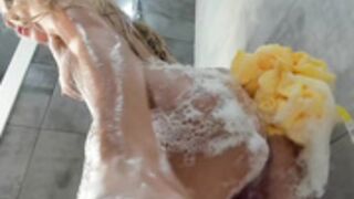 enchant_baby_ creamy shower show