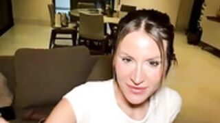 Jasminesummer dans sa chambre