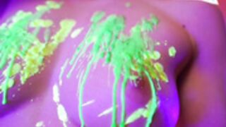 _Meganmeow_ 2026-02-22 candle wax show