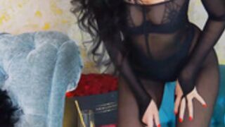 MellisaBlack 3 3