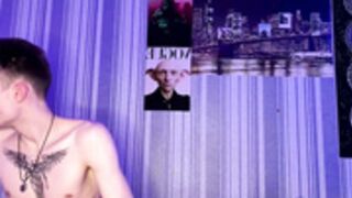 Duoemi fuck by missionary position