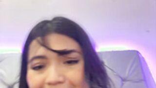 alisson_carolina73 peeing