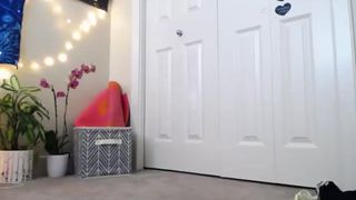 lavenderhaze with hands and hitachi to orgasm